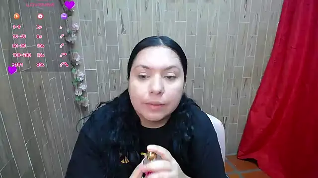 solyeria online show from October 24, 2025, 2:10 am