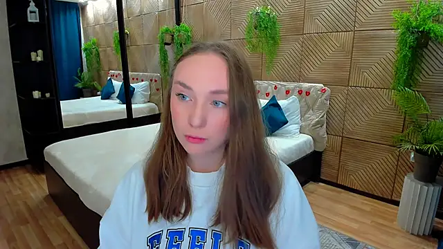Snapshot of TrueReincarnation chatting on April 11, 2026, 4:10 pm TrueReincarnation online show from April 11, 2026, 4:10 pm