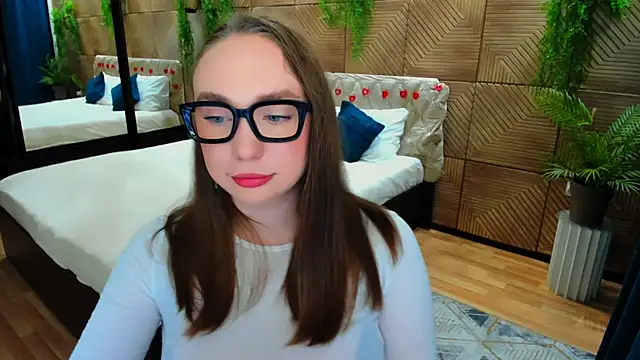 Snapshot of TrueReincarnation chatting on April 29, 2026, 5:30 pm TrueReincarnation online show from April 29, 2026, 5:30 pm