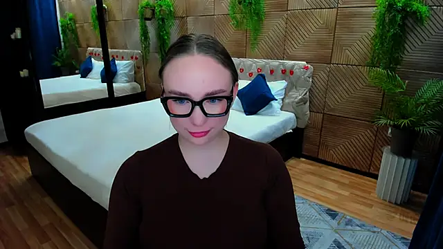 Snapshot of TrueReincarnation chatting on April 30, 2026, 10:22 am TrueReincarnation online show from April 30, 2026, 10:22 am