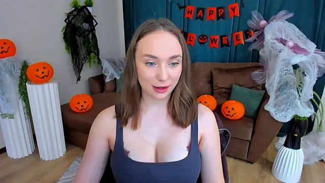 TrueReincarnation online show from October 29, 2025, 4:17 pm