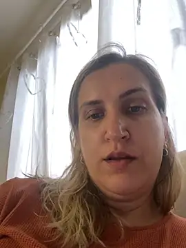 Bia sexynovaes online show from March 18, 2026, 6:20 pm