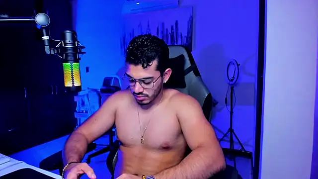 BrunoD31 online show from October 29, 2025, 4:33 am