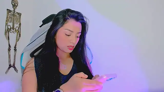 Snapshot of missycanoo chatting on October 19, 2025, 11:40 pm missycanoo online show from October 19, 2025, 11:40 pm