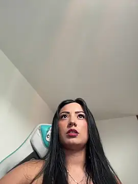 missycanoo online show from May 21, 2026, 7:33 pm