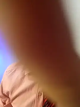 Snapshot of CRISTHIAN_GREY01 chatting on January 23, 2025, 7:29 pm CRISTHIAN GREY01 online show from January 23, 2025, 7:29 pm