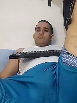 Snapshot of CRISTHIAN_GREY01 chatting on March 17, 2025, 5:56 am CRISTHIAN GREY01 online show from March 17, 2025, 5:56 am