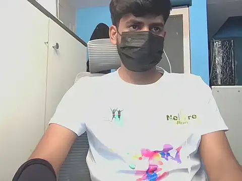 KissesBoyAD online show from February 16, 2026, 6:28 pm