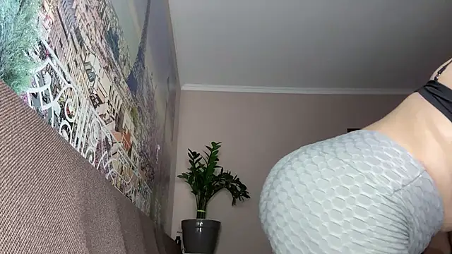 JackyAndHelen online show from December 1, 2024, 10:59 pm