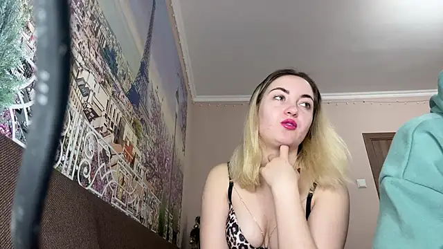 JackyAndHelen online show from January 9, 2025, 12:46 am