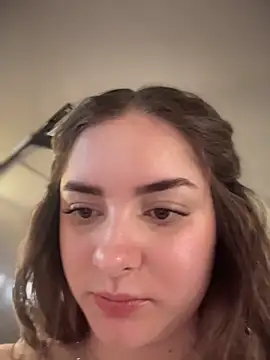 Snapshot of imlindapink chatting on January 5, 2026, 6:11 pm imlindapink online show from January 5, 2026, 6:11 pm