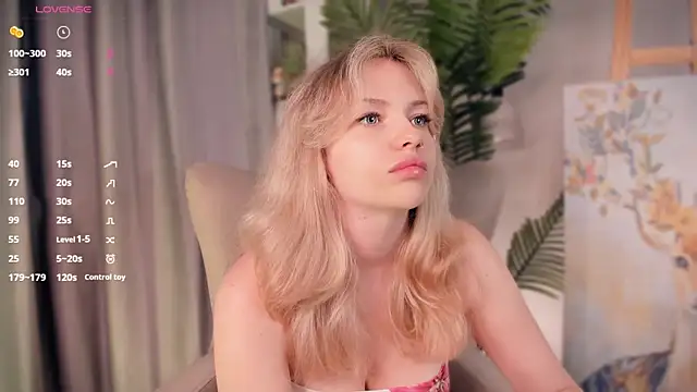 ElizavecaSunrise online show from June 29, 2026, 10:15 am