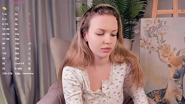 Snapshot of ElizavecaSunrise chatting on May 8, 2026, 8:40 am ElizavecaSunrise online show from May 8, 2026, 8:40 am