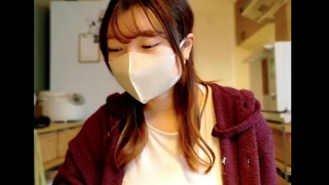  Yui  online show from October 26, 2025, 4:57 am