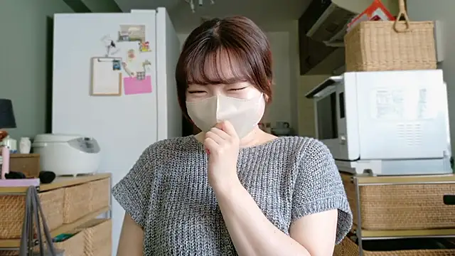  Yui  online show from September 30, 2025, 3:23 am