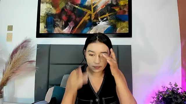 LaraGoldd online show from March 9, 2026, 12:30 pm