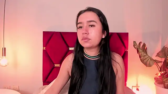 LaraGoldd online show from January 17, 2026, 12:37 am