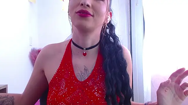Snapshot of sapphiresexyhot chatting on July 21, 2026, 6:53 pm sapphiresexyhot online show from July 21, 2026, 6:53 pm