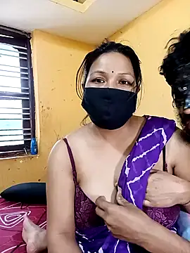 Radhikadavi879 online show from February 11, 2025, 9:52 am
