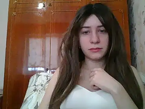 Snapshot of Tasia_uci chatting on February 14, 2025, 10:17 am Tasia uci online show from February 14, 2025, 10:17 am
