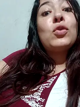 Snapshot of JulietaKane chatting on March 1, 2026, 10:21 pm JulietaKane online show from March 1, 2026, 10:21 pm