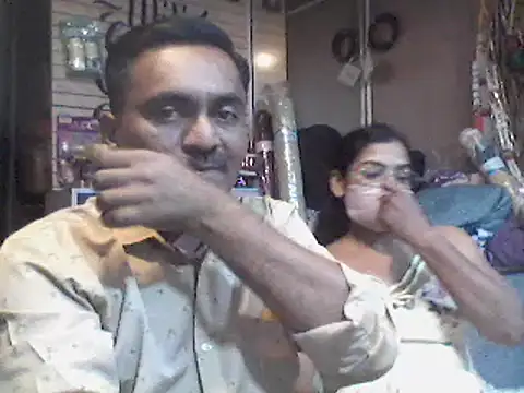 LOVEGURU D online show from March 6, 2025, 4:49 pm