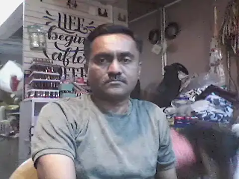 LOVEGURU D online show from March 15, 2025, 10:24 am