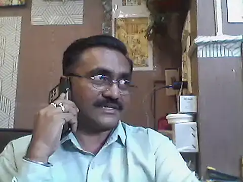 LOVEGURU D online show from January 1, 2025, 10:43 am