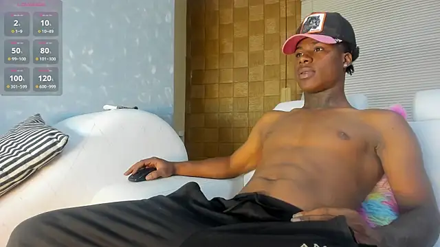 Snapshot of TOWERS21_ chatting on January 24, 2025, 8:53 pm TOWERS21 online show from January 24, 2025, 8:53 pm