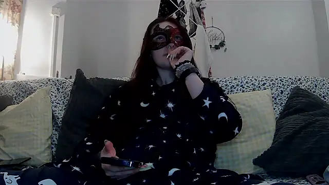 LexiSnowUK online show from January 13, 2026, 9:46 am