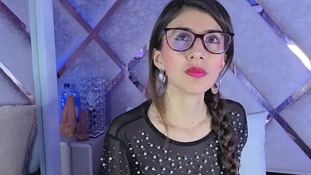 Snapshot of _jade_white_ chatting on February 7, 2026, 1:30 pm jade white online show from February 7, 2026, 1:30 pm