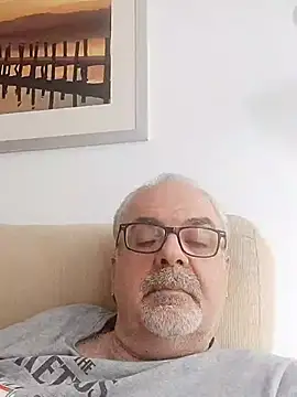 Satiro Sevilla online show from March 22, 2025, 3:20 pm