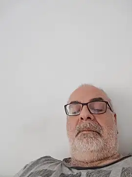 Satiro Sevilla online show from February 24, 2026, 4:19 pm