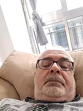 Satiro Sevilla online show from September 30, 2025, 1:39 pm