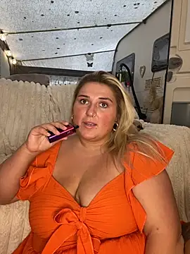 Snapshot of mimiprincessxoox chatting on October 9, 2025, 11:33 am mimiprincessxoox online show from October 9, 2025, 11:33 am