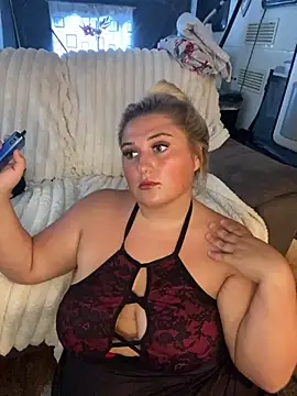 Snapshot of mimiprincessxoox chatting on September 22, 2025, 5:08 pm mimiprincessxoox online show from September 22, 2025, 5:08 pm