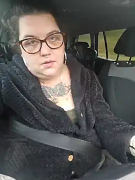 Snapshot of peachy-paige chatting on December 20, 2024, 9:21 am peachy-paige online show from December 20, 2024, 9:21 am