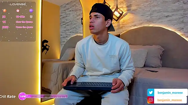 Benjamin More online show from September 24, 2025, 11:50 am