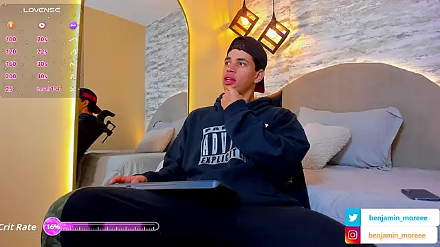 Benjamin More online show from October 2, 2025, 10:51 am