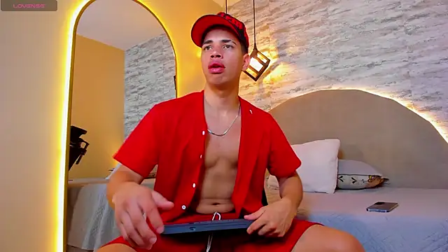 Benjamin More online show from October 14, 2025, 11:11 am