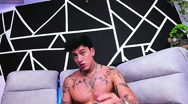 JUSTIN FULLER1 online show from February 23, 2025, 12:51 am