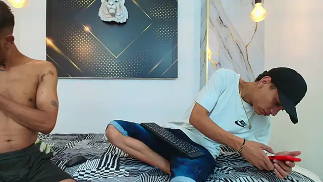 JordanAndAndrew online show from November 6, 2025, 8:13 pm