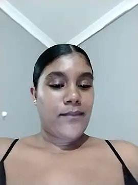 Lilmisskay18 online show from February 27, 2026, 7:03 pm