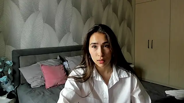 Snapshot of Bambiii_bby chatting on June 22, 2026, 7:05 am Bambiii bby online show from June 22, 2026, 7:05 am