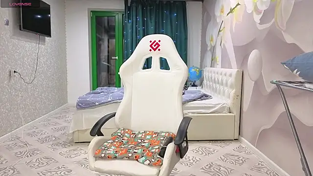 katerinapree online show from October 27, 2025, 6:31 pm