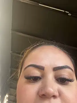 Snapshot of lariic chatting on September 8, 2025, 6:18 pm lariic online show from September 8, 2025, 6:18 pm