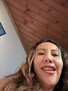 Snapshot of im_lorein chatting on February 26, 2025, 11:43 am im lorein online show from February 26, 2025, 11:43 am