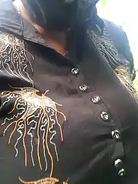 Snapshot of kumaricapalsex2 chatting on February 6, 2025, 11:42 am kumaricapalsex2 online show from February 6, 2025, 11:42 am