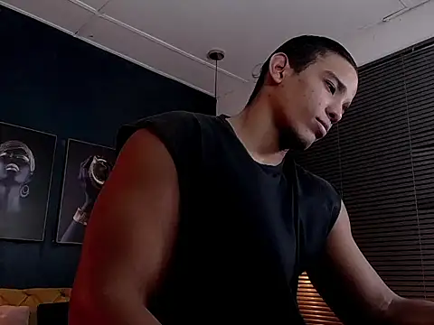 puma fit online show from October 9, 2025, 1:39 am