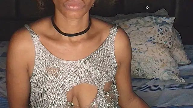 SashaBrianna99 online show from April 21, 2026, 10:55 am